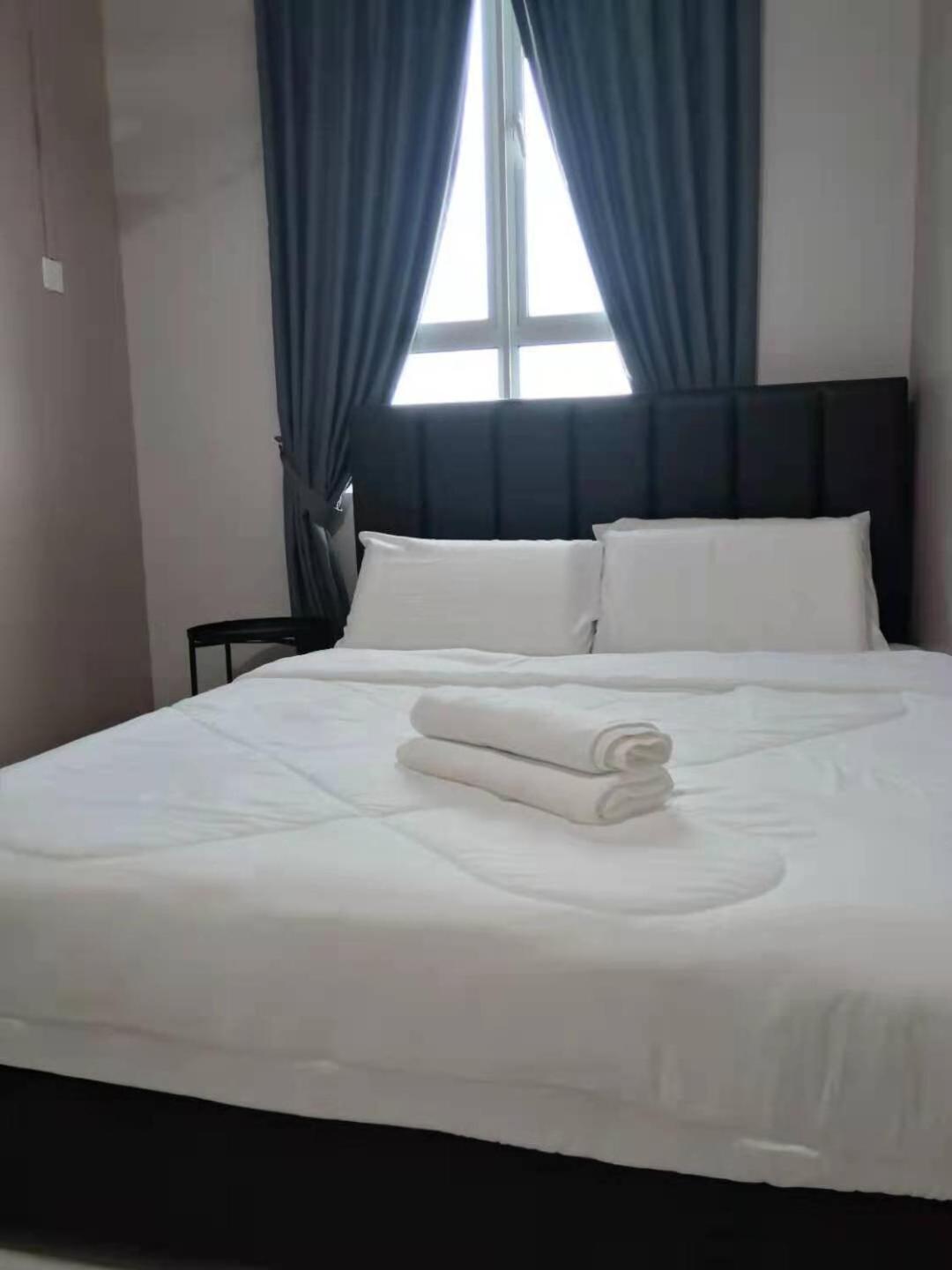 Infinity Sea View Pool Beach View 3Rooms 2Parkings Куала-Тренгану Экстерьер фото